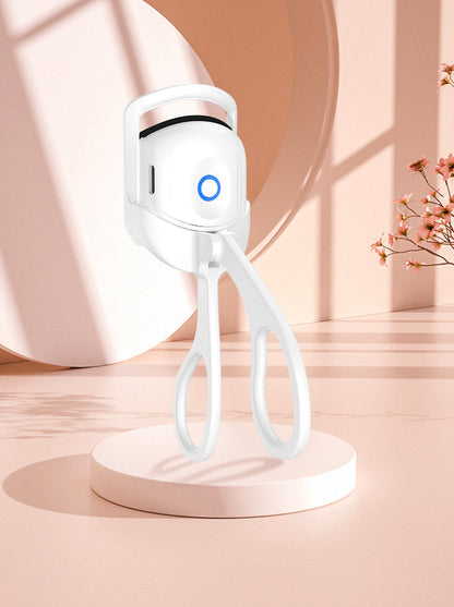 Quick-Heat Eyelash Curler for Lifted Lashes